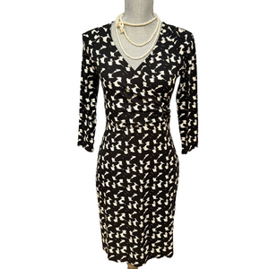 ANN TAYLOR Black & White Stretch 3/4 Sleeve Wrap Dress And V-Neck - Sz SP